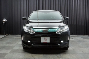 Внедорожник Toyota Harrier 2019 года, 2799000 рублей, Красноярск
