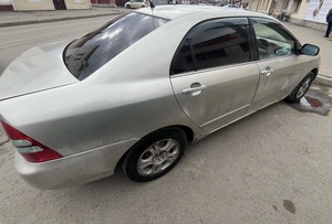 Седан Toyota Corolla 2002 года, 370000 рублей, Дрокино