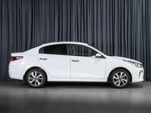 Седан Kia Rio 2018 года, 1369000 рублей, Волгоград