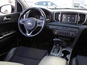 Внедорожник Kia Sportage 2018 года, 2299000 рублей, Петрозаводск