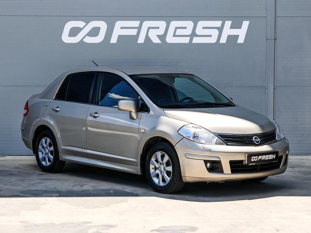 Седан Nissan Tiida 2013 года, 820000 рублей, Краснодар