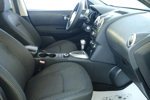 Внедорожник Nissan Qashqai 2007 года, 1049000 рублей, Омск
