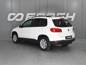 Внедорожник Volkswagen Tiguan 2012 года, 1350000 рублей, Ростов-на-Дону