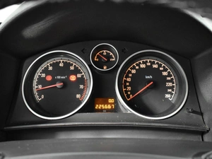 Седан Opel Astra 2008 года, 389900 рублей, Казань