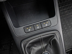 Хетчбэк Kia Rio X-Line 2018 года, 1250000 рублей, Краснодар