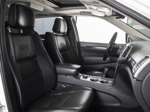 Внедорожник Jeep Grand Cherokee 2012 года, 1450000 рублей, Омск