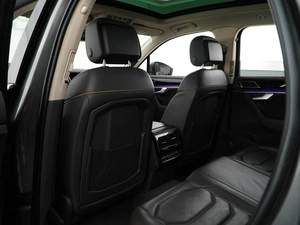 Внедорожник Volkswagen Touareg 2019 года, 5099046 рублей, Москва