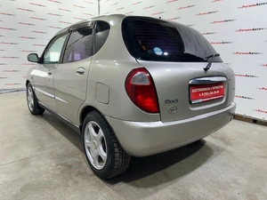 Хетчбэк Toyota Duet 1998 года, 249000 рублей, Красноярск
