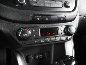 Хетчбэк Kia Ceed 2017 года, 1390000 рублей, Ростов-на-Дону