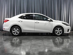 Седан Toyota Corolla 2013 года, 1499000 рублей, Тюмень