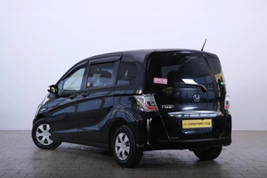 Минивэн Honda Freed 2012 года, 1159000 рублей, Омск