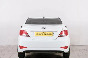 Седан Hyundai Solaris 2016 года, 699000 рублей, Красноярск