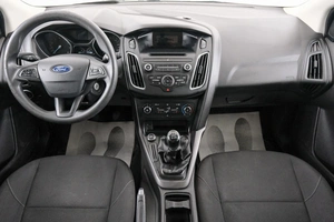 Хетчбэк Ford Focus 2016 года, 889000 рублей, Красноярск