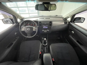 Хэтчбек Nissan Tiida 2013 года, 780000 рублей, Курск