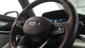 Внедорожник Geely Monjaro 2023 года, 3000000 рублей, Кострома