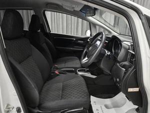 Хетчбэк Honda Fit 2017 года, 950000 рублей, Красноярск