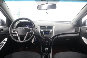 Хэтчбек Hyundai Solaris 2015 года, 880000 рублей, Орёл