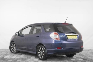 Универсал Honda Fit Shuttle 2014 года, 1049000 рублей, Кемерово