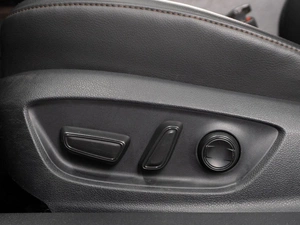 Седан Toyota Camry 2019 года, 2999000 рублей, Тюмень