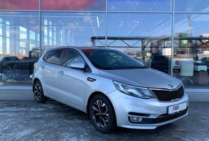 Хетчбэк Kia Rio 2016 года, 1050000 рублей, Солонцы