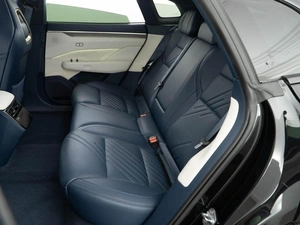 Лифтбек Zeekr 001 2024 года, 6493055 рублей, Москва