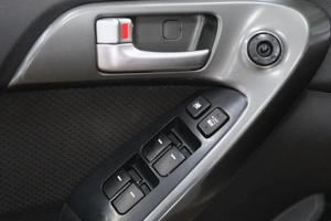 Седан Kia Cerato 2009 года, 749000 рублей, Омск