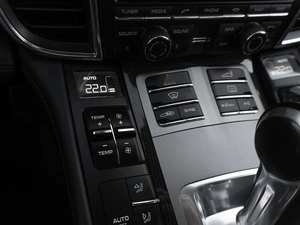 Лифтбек Porsche Panamera Turbo 2013 года, 3799000 рублей, Саратов