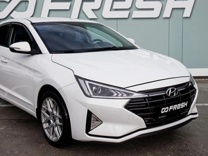 Седан Hyundai Elantra 2019 года, 1349000 рублей, Большой Сочи