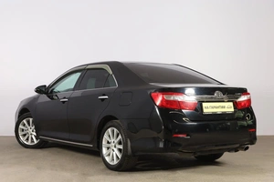 Седан Toyota Camry 2012 года, 1749000 рублей, Новосибирск