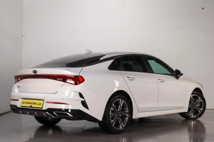 Седан Kia K5 2021 года, 2619000 рублей, Челябинск