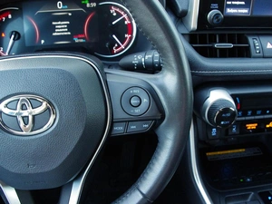 Внедорожник Toyota RAV4 2021 года, 4150000 рублей, Владимир