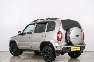 Внедорожник Chevrolet Niva 2016 года, 839000 рублей, Красноярск