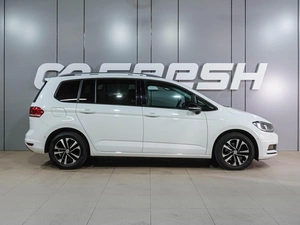 Минивэн Volkswagen Touran 2019 года, 2079000 рублей, Воронеж