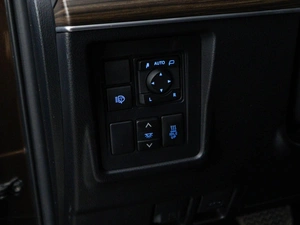 Внедорожник Toyota Land Cruiser Prado 2019 года, 5427077 рублей, Москва