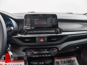 Седан Kia Cerato 2018 года, 1730000 рублей, Красноярск