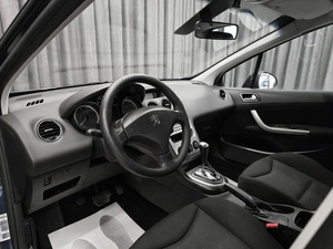 Хетчбэк Peugeot 308 2010 года, 520000 рублей, Красноярск