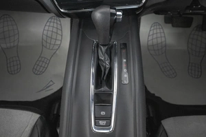 Внедорожник Honda Vezel 2015 года, 1599000 рублей, Кемерово