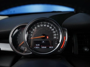 Хетчбэк MINI Cooper 2018 года, 1599077 рублей, Москва