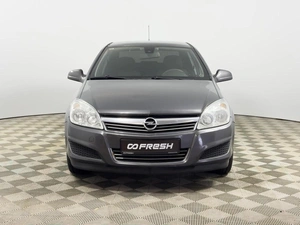 Седан Opel Astra 2012 года, 436100 рублей, Казань