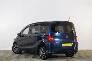 Минивэн Honda Freed 2011 года, 1079000 рублей, Тюмень