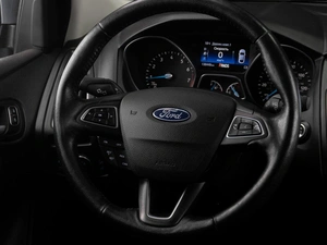 Седан Ford Focus 2017 года, 1179000 рублей, Тюмень