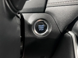 Внедорожник Toyota RAV4 2020 года, 2439900 рублей, Казань
