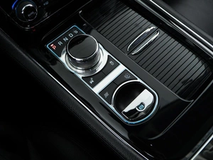 Седан Jaguar XJ 2014 года, 2669900 рублей, Москва