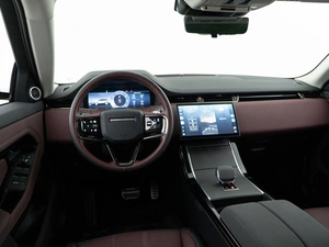 Внедорожник Land Rover Range Rover Evoque 2024 года, 5376444 рублей, Москва