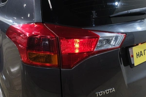 Внедорожник Toyota RAV4 2013 года, 2099000 рублей, Новокузнецк