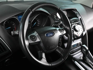 Хетчбэк Ford Focus 2011 года, 919000 рублей, Аксай
