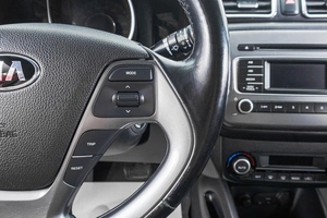 Седан Kia Rio 2016 года, 1189000 рублей, Барнаул