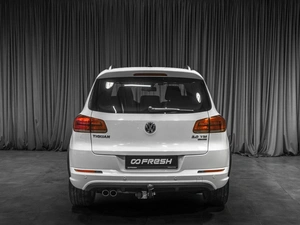Внедорожник Volkswagen Tiguan 2014 года, 2059000 рублей, Тюмень