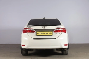 Седан Toyota Corolla 2014 года, 1199000 рублей, Новосибирск