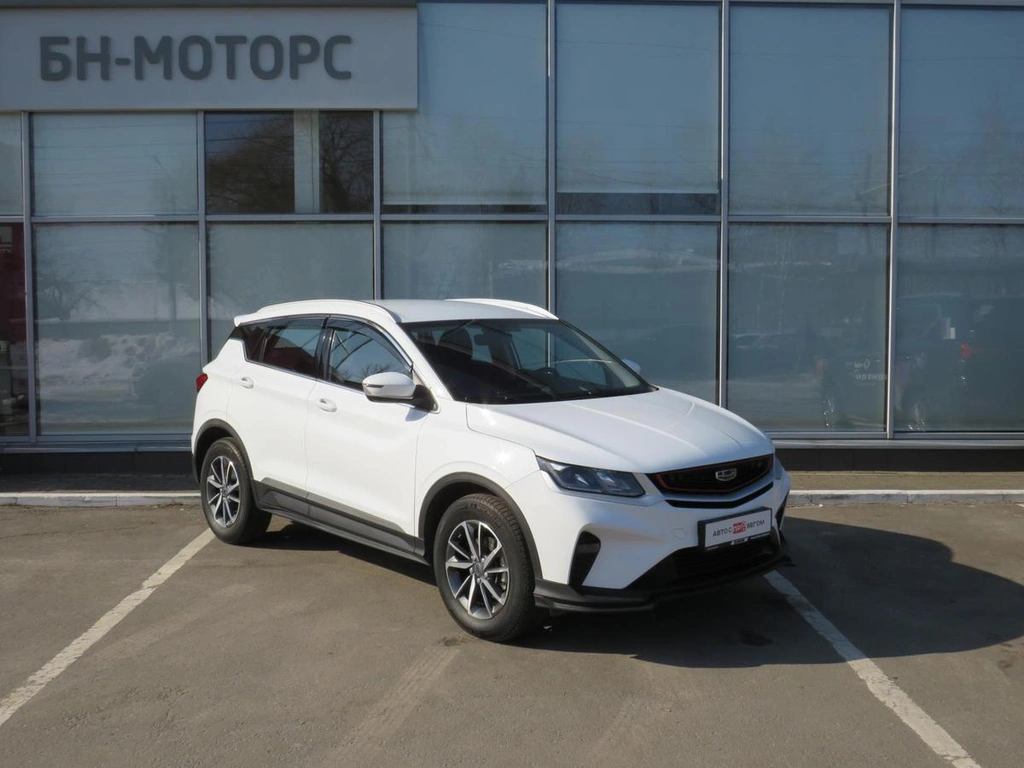 Внедорожник Geely Coolray 2023 года, 1675000 рублей, Брянск